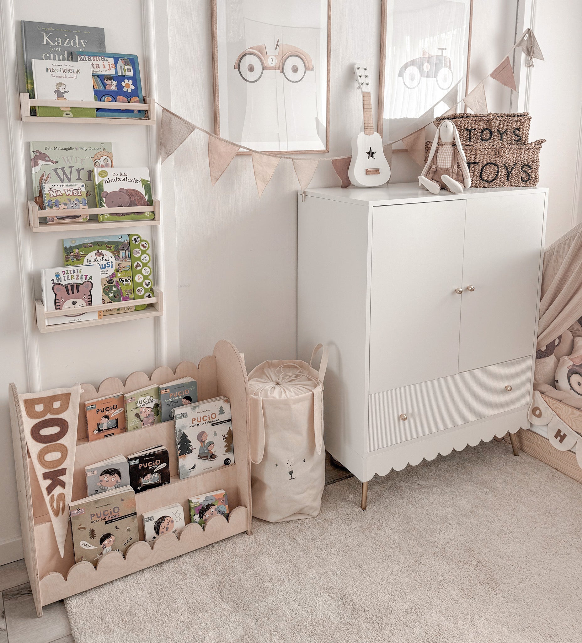 Bubble Montessori reol til børneværelse | 3 trin - blank