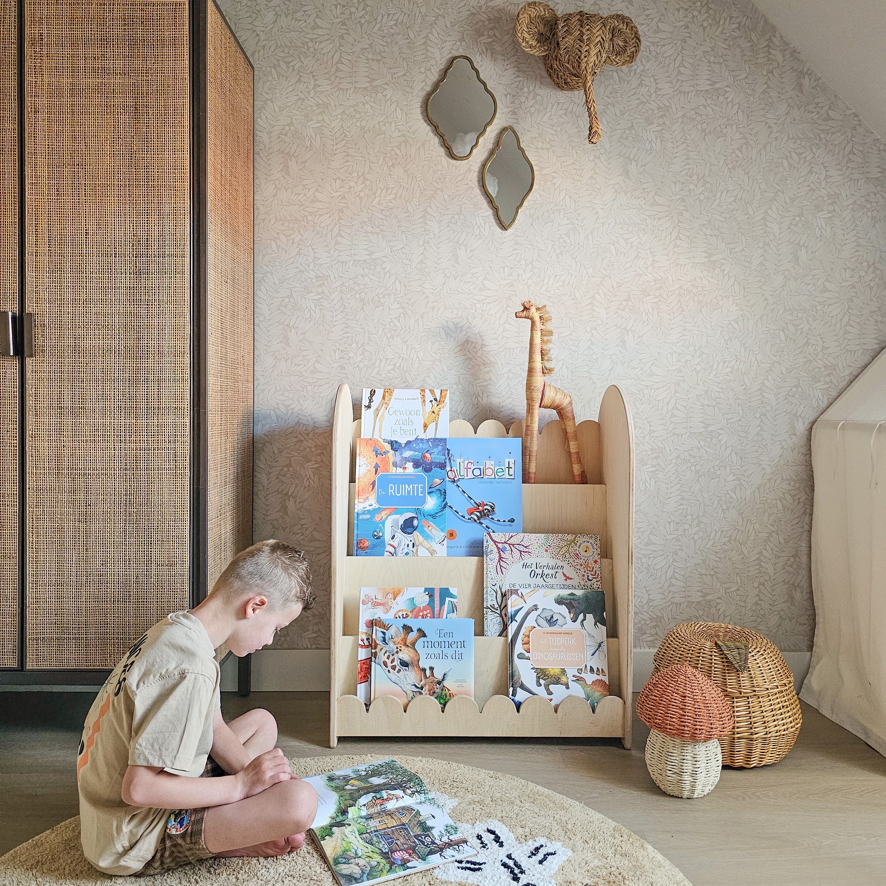 Bubble Montessori reol til børneværelse | 4 trin - blank