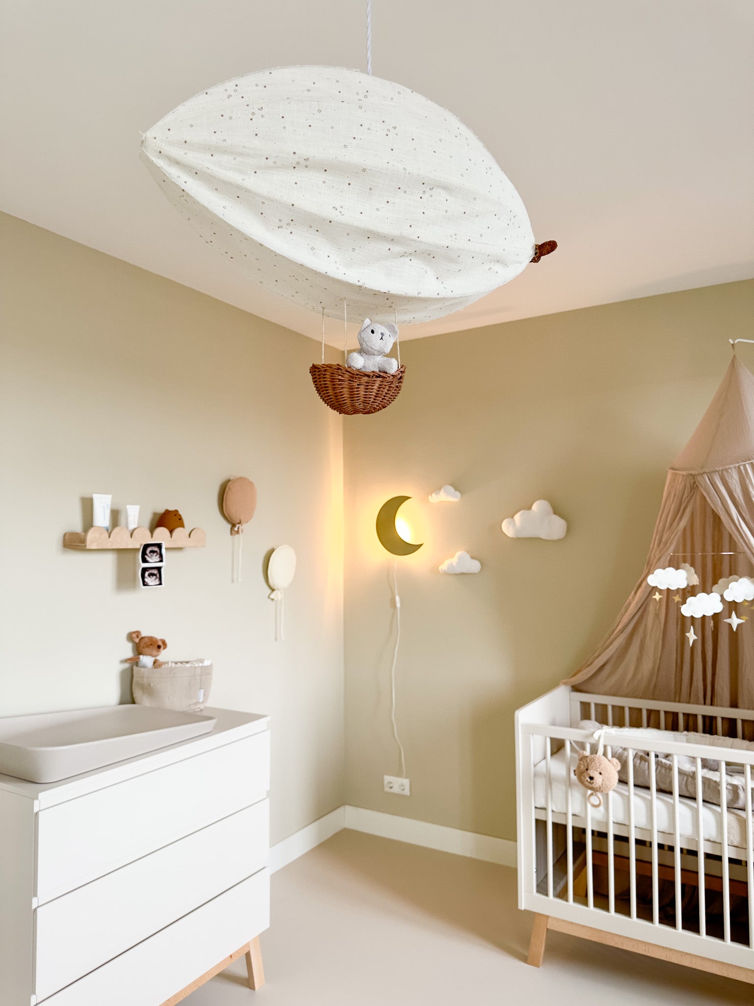 Bubble Montessori boekenrek kinderkamer | 1 plank - blank - toddie.nl ®