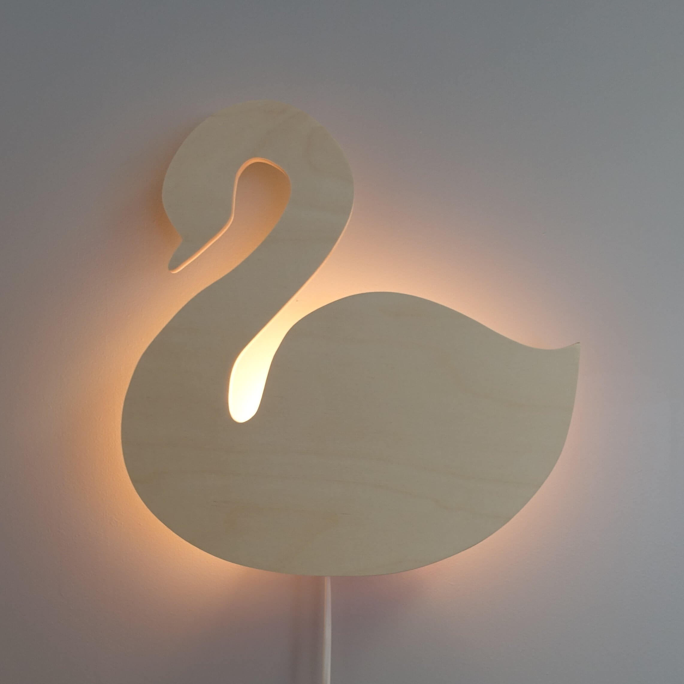 Houten wandlamp kinderkamer | Zwaan - blank - toddie.nl ®