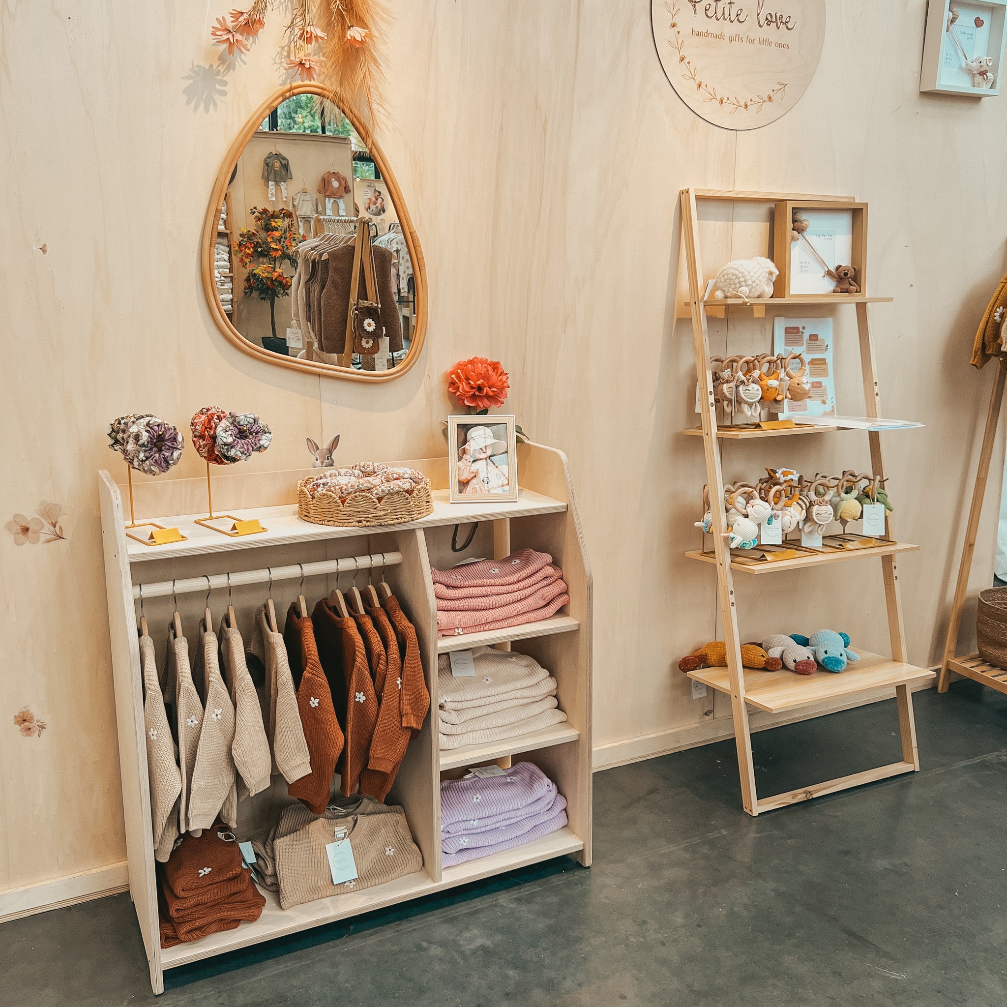 Moodie Montessori garderobe/legetøjsskab børneværelse | Børnegarderobe - hvid