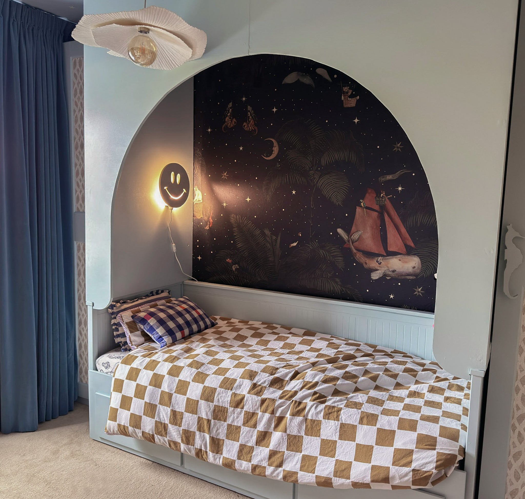 Trævæglampe til børneværelse | Smiley - blank