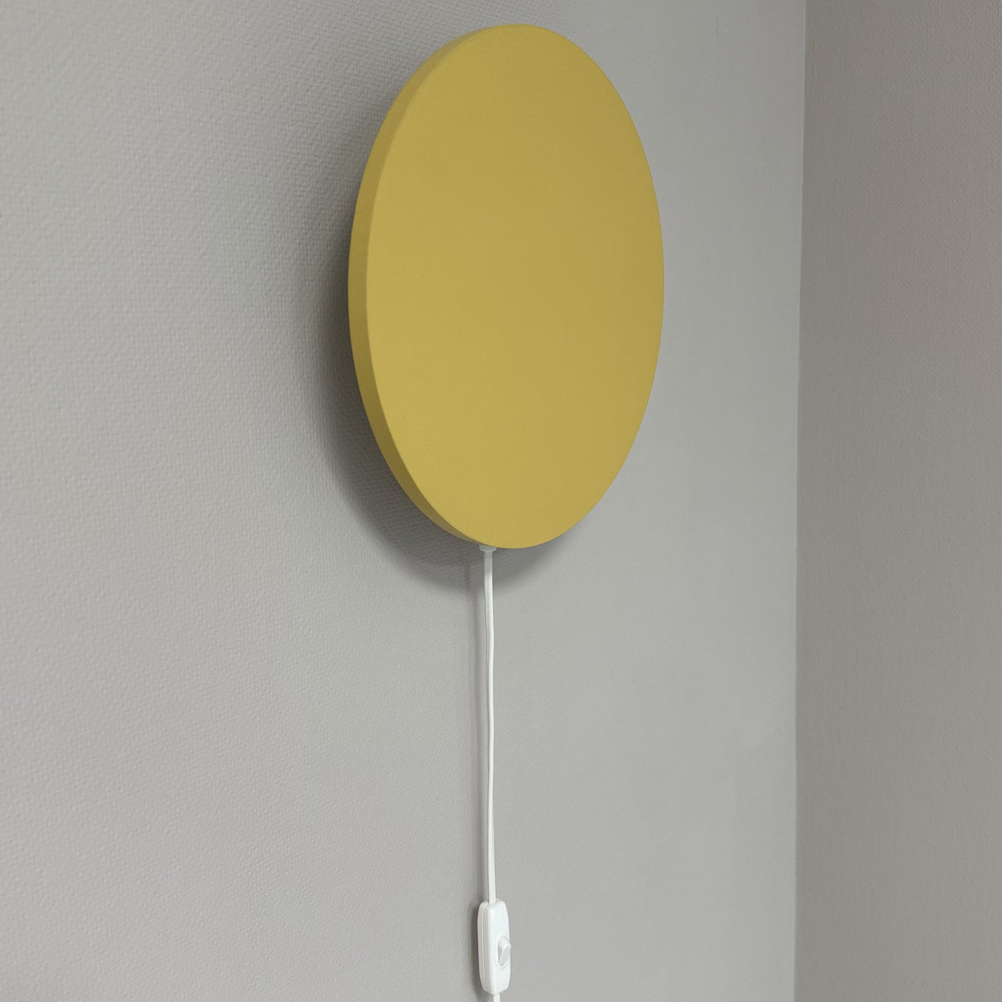 Houten wandlamp kinderkamer | cirkel true joy yellow - toddie.nl ®