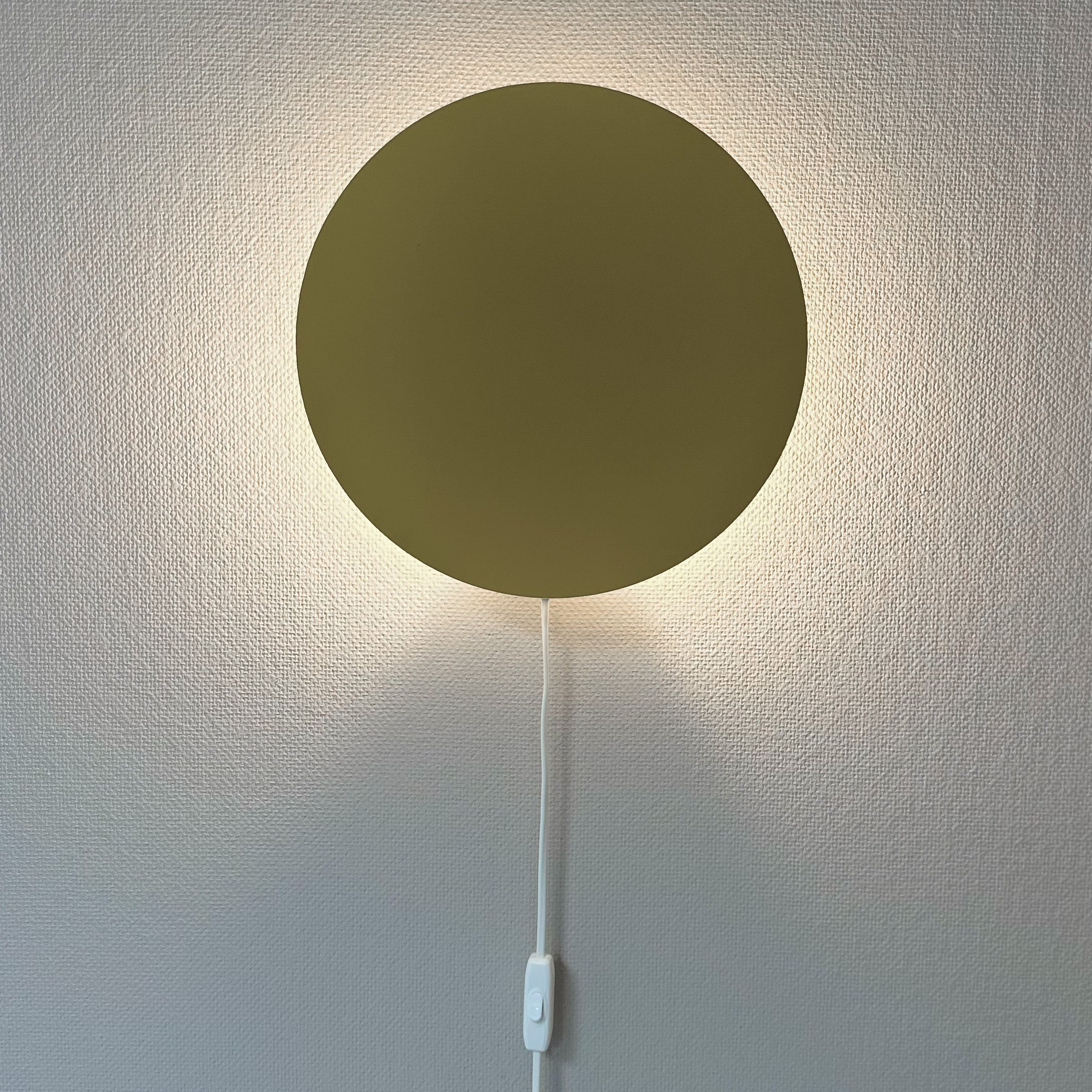 Trævæglampe til børneværelse | cirkel gul