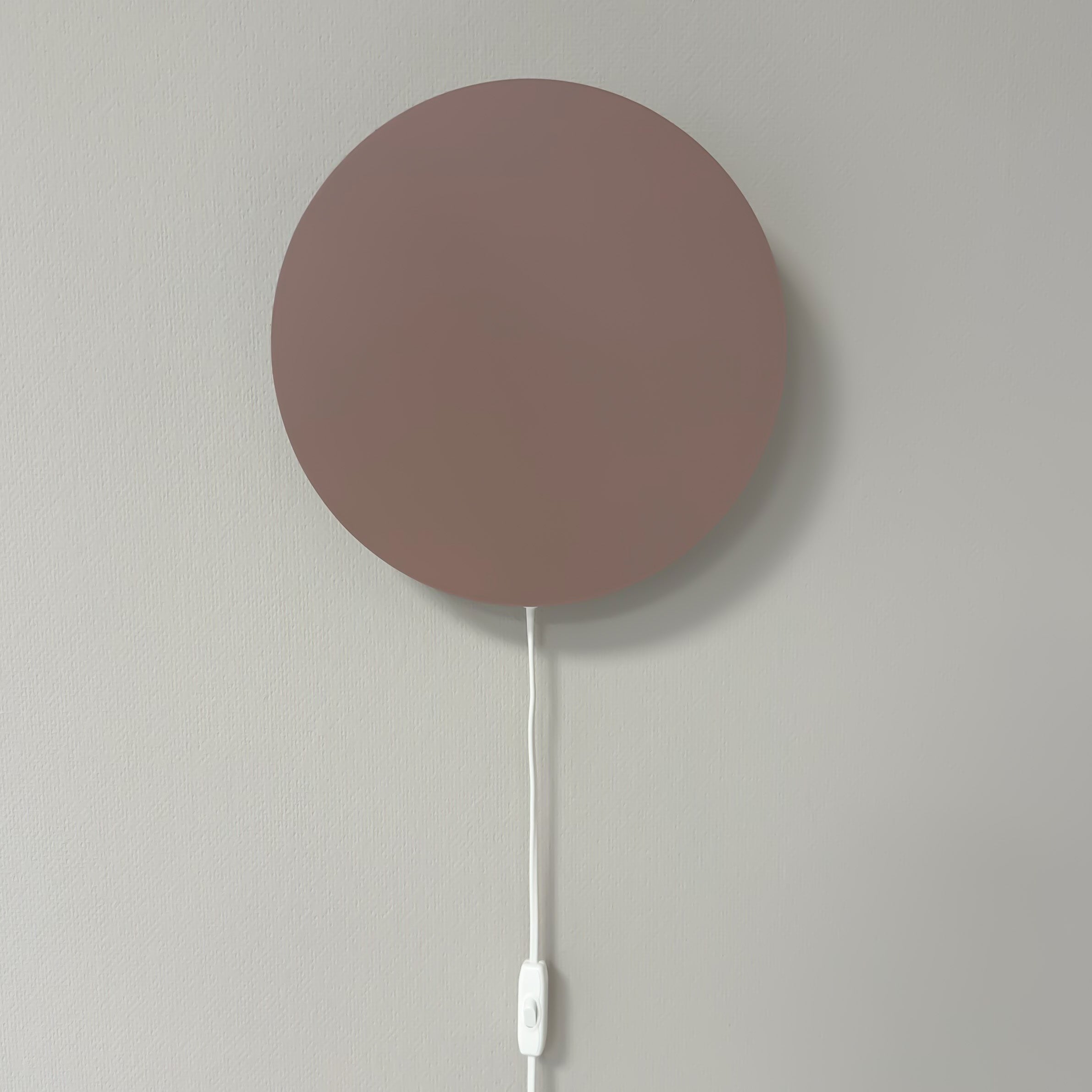 Trævæglampe til børneværelse | cirkel terra pink