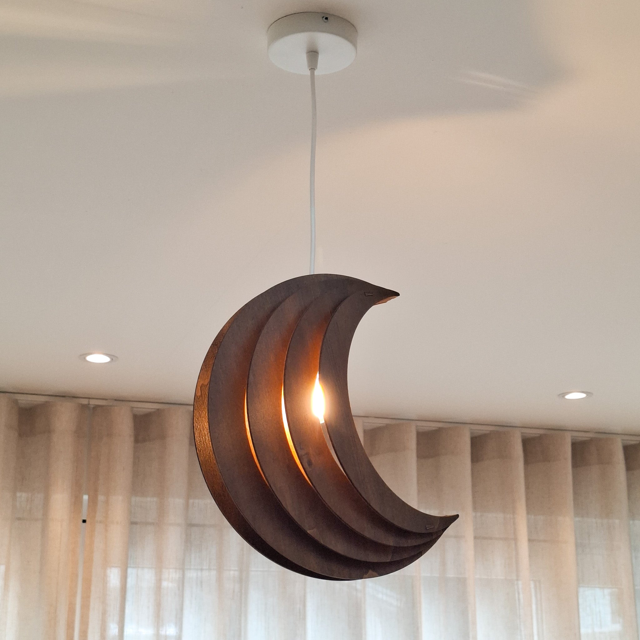 Houten hanglamp kinderkamer | Maan - Wengé - toddie.nl ®