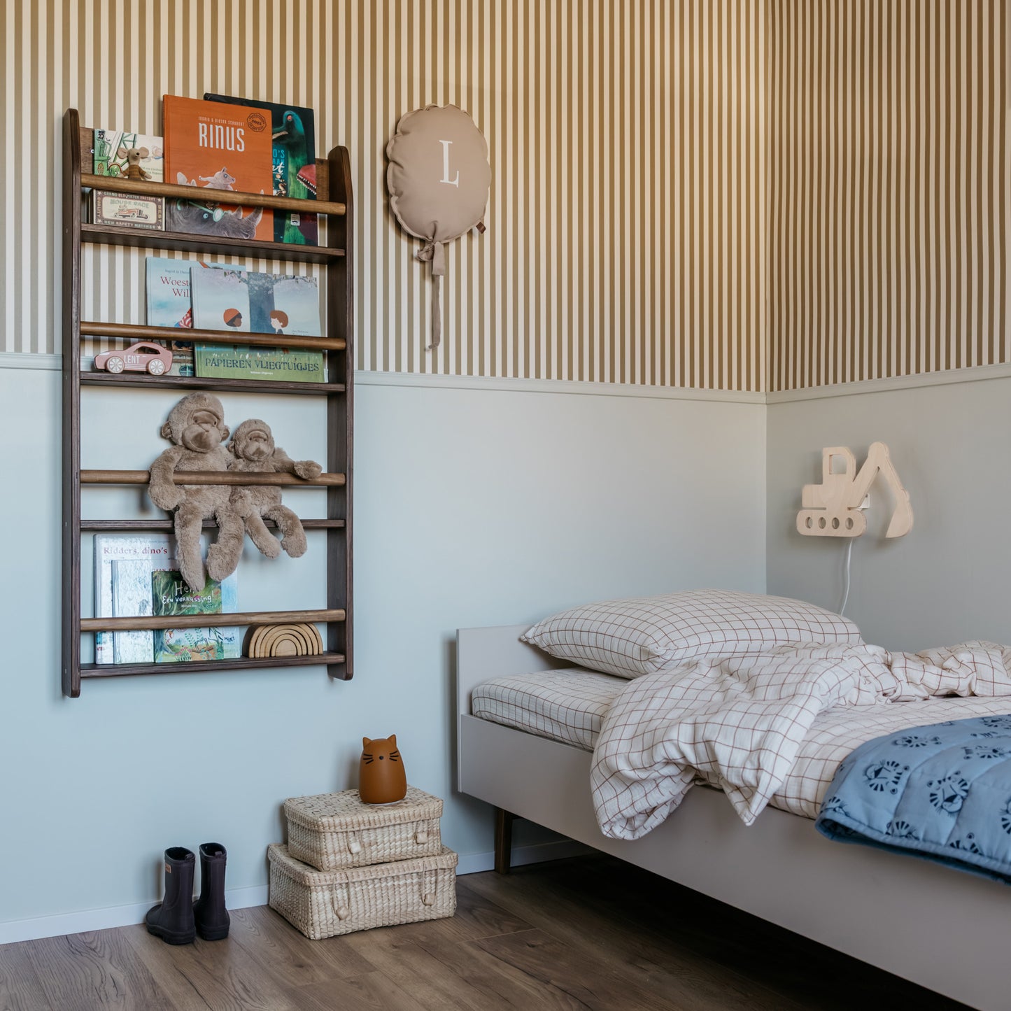 Shelfie montessori boekenrek kinderkamer | 4 planken - Wengé - toddie.nl ®