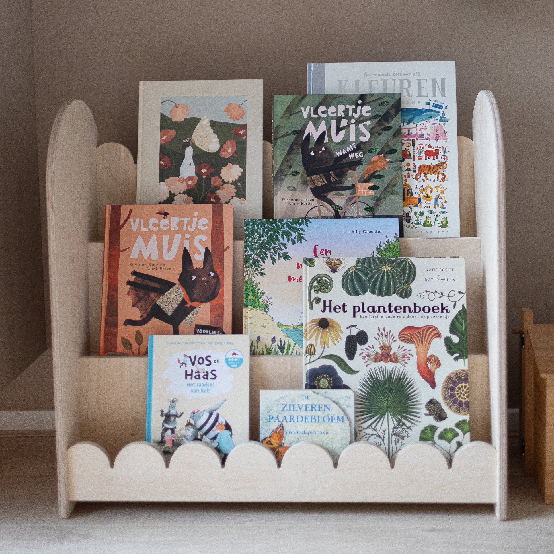 Bubble Montessori boekenkast kinderkamer | 3 treden - blank - toddie.nl ®
