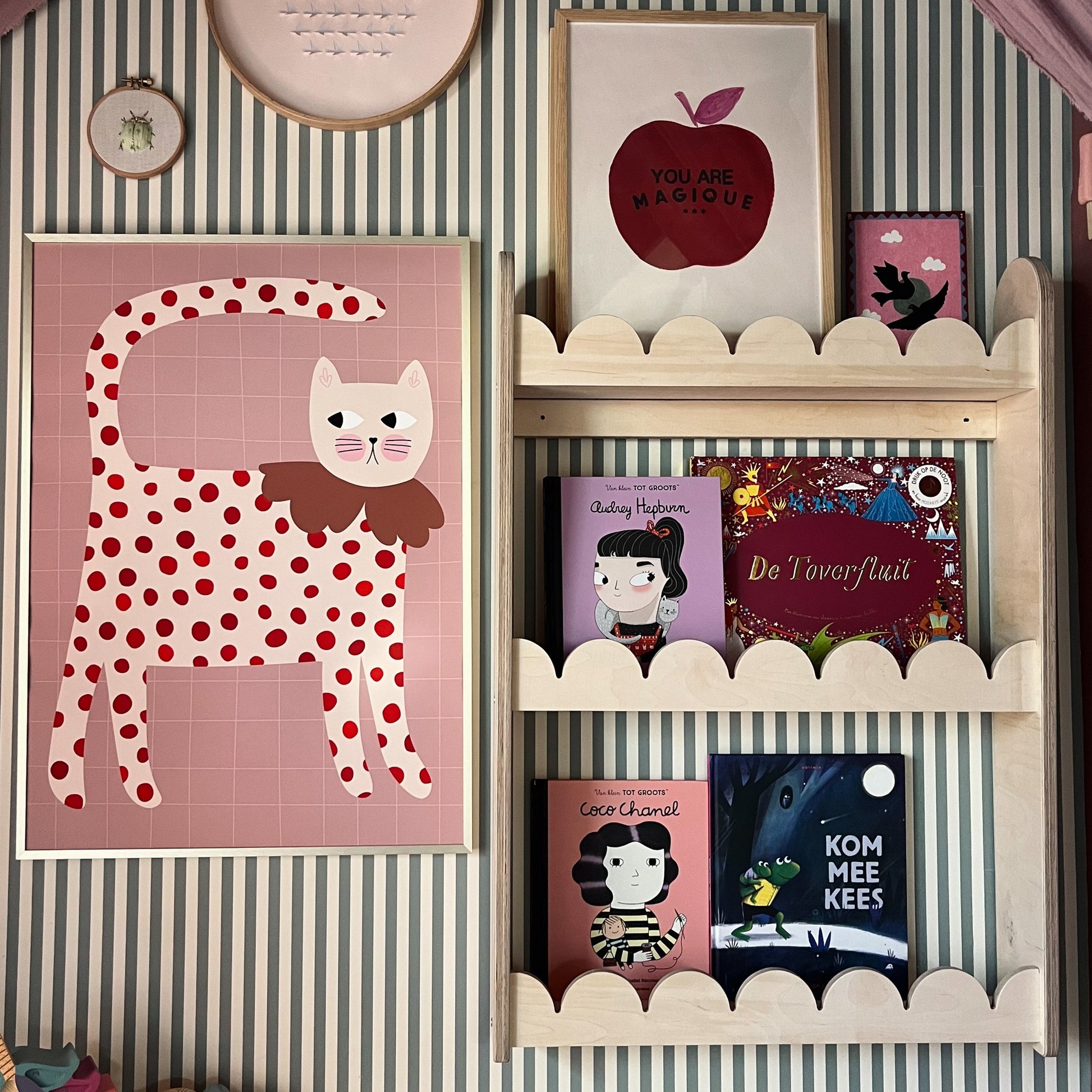 Bubble Montessori boekenrek kinderkamer | 3 planken - blank - toddie.nl ®
