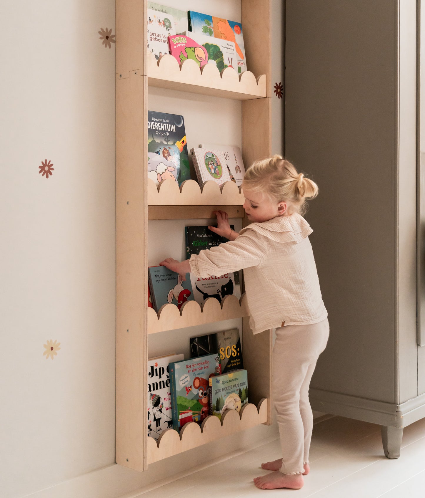 Bubble Montessori boekenrek kinderkamer | 6 planken - blank - toddie.nl ®