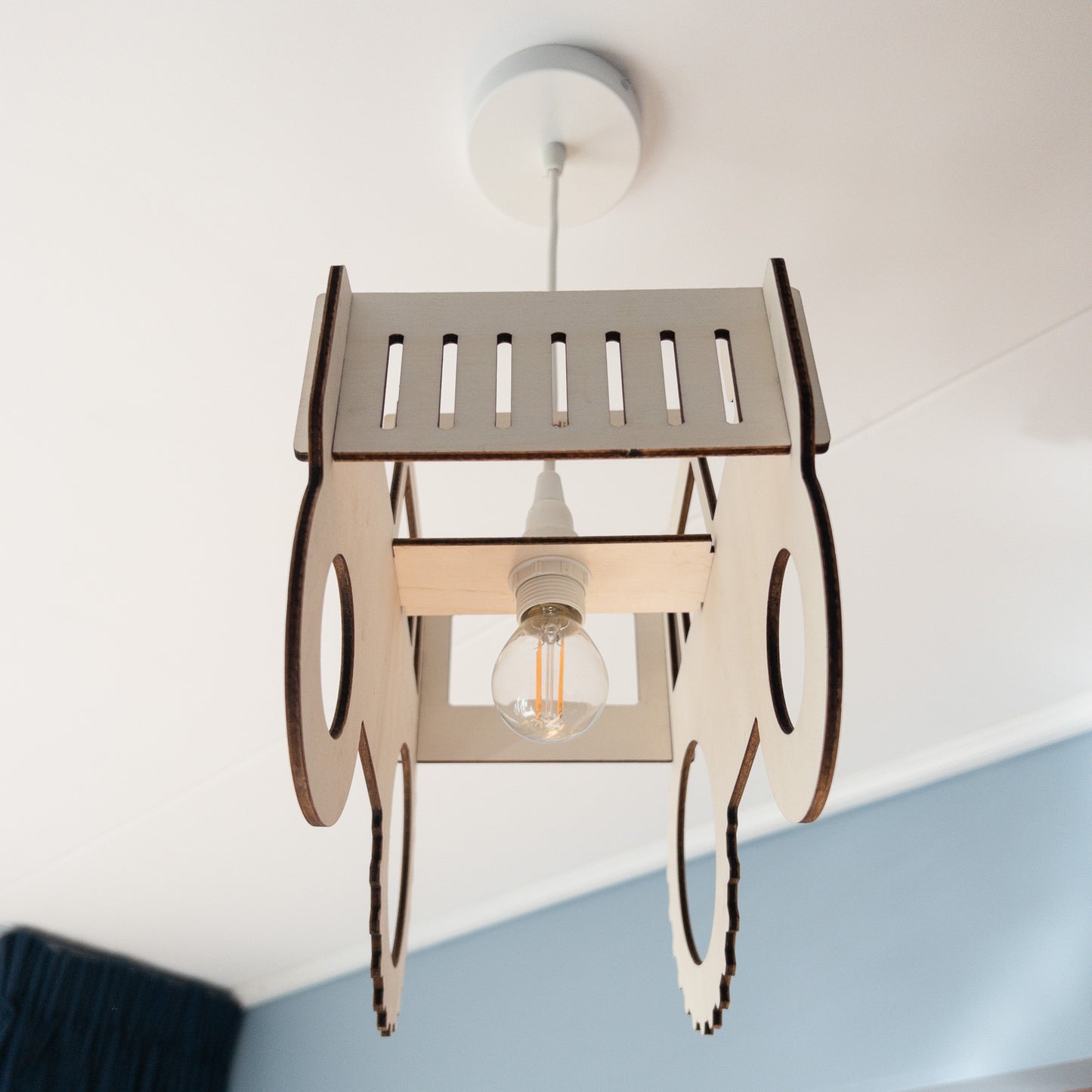 Houten hanglamp kinderkamer | Trekker - blank - toddie.nl ®
