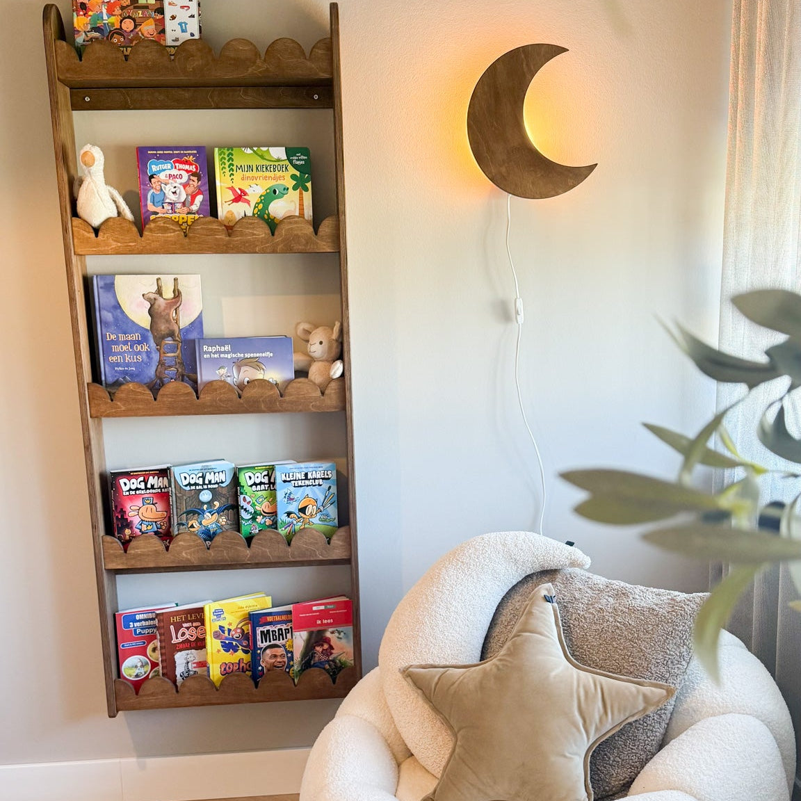Trævæglampe til børneværelse | Månen - blank