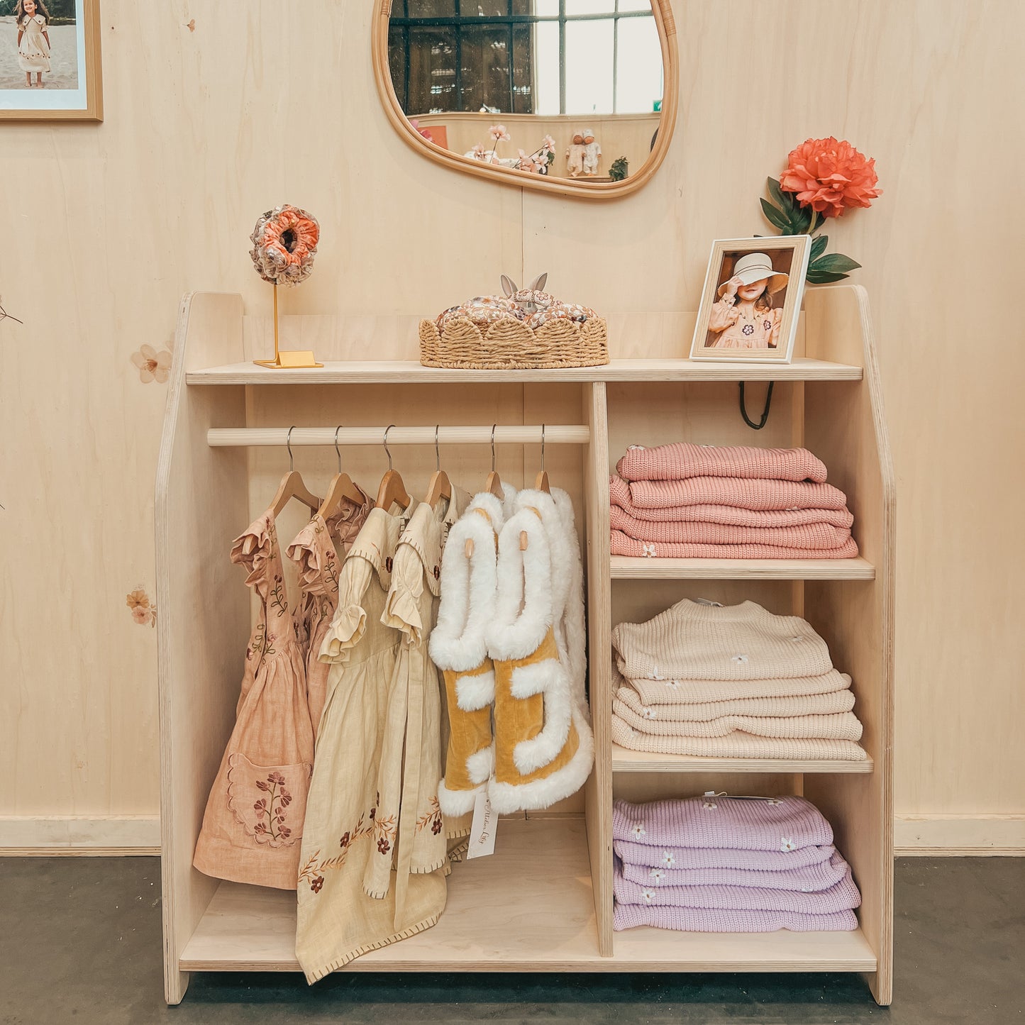 Moodie montessori kledingkast/speelgoedkast kinderkamer | Kindergarderobe - blank - toddie.nl ®
