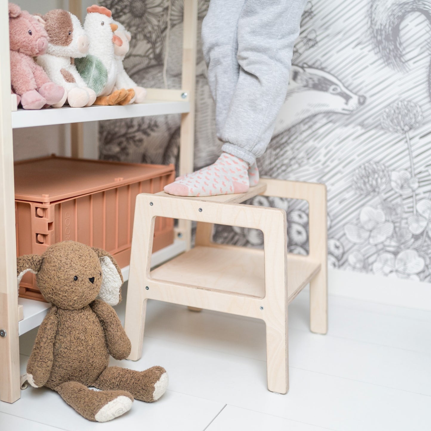 Montessori subtiele leertoren | Houten opstapje, krukje - blank - toddie.nl ®