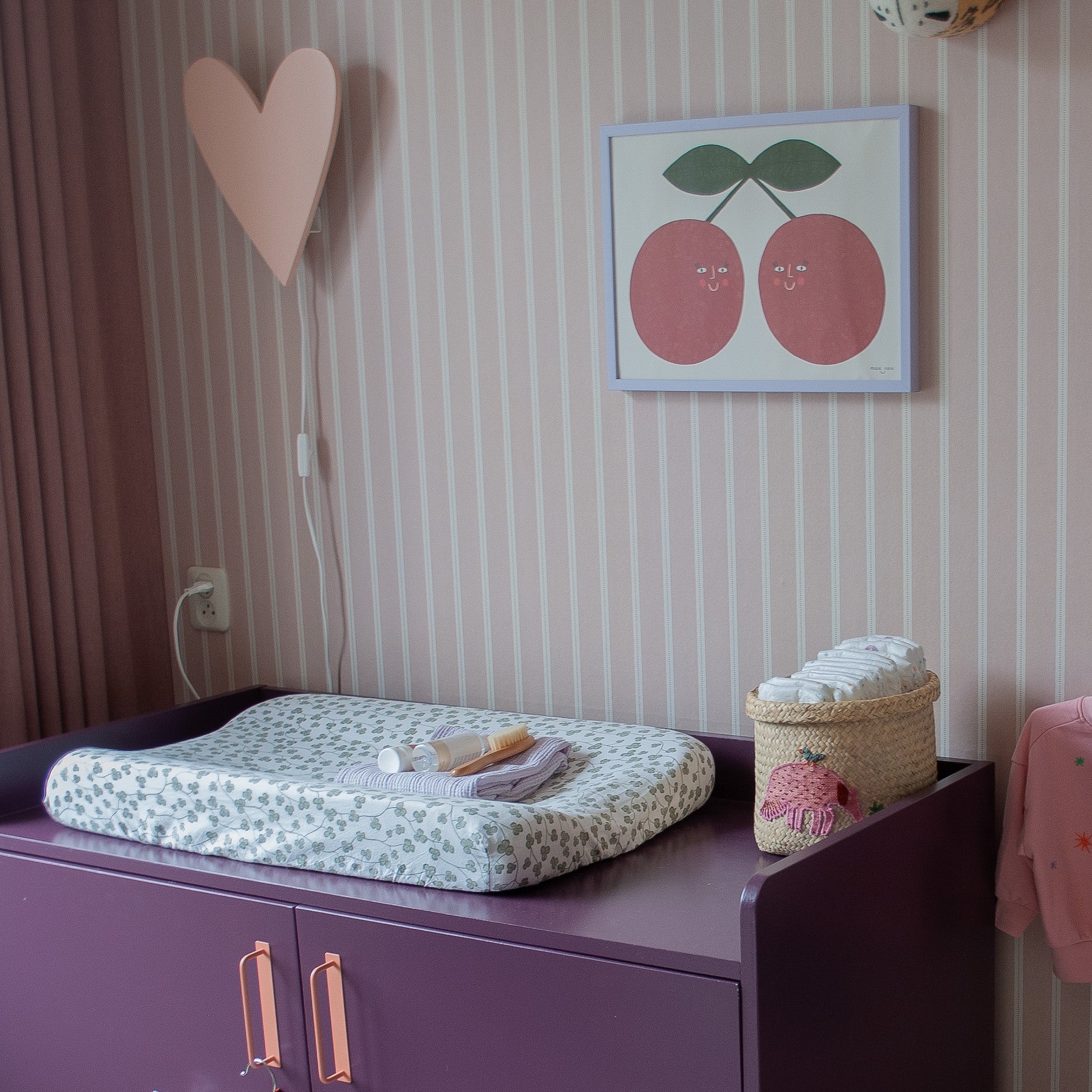 Houten wandlamp kinderkamer | Hart - peach - toddie.nl ®