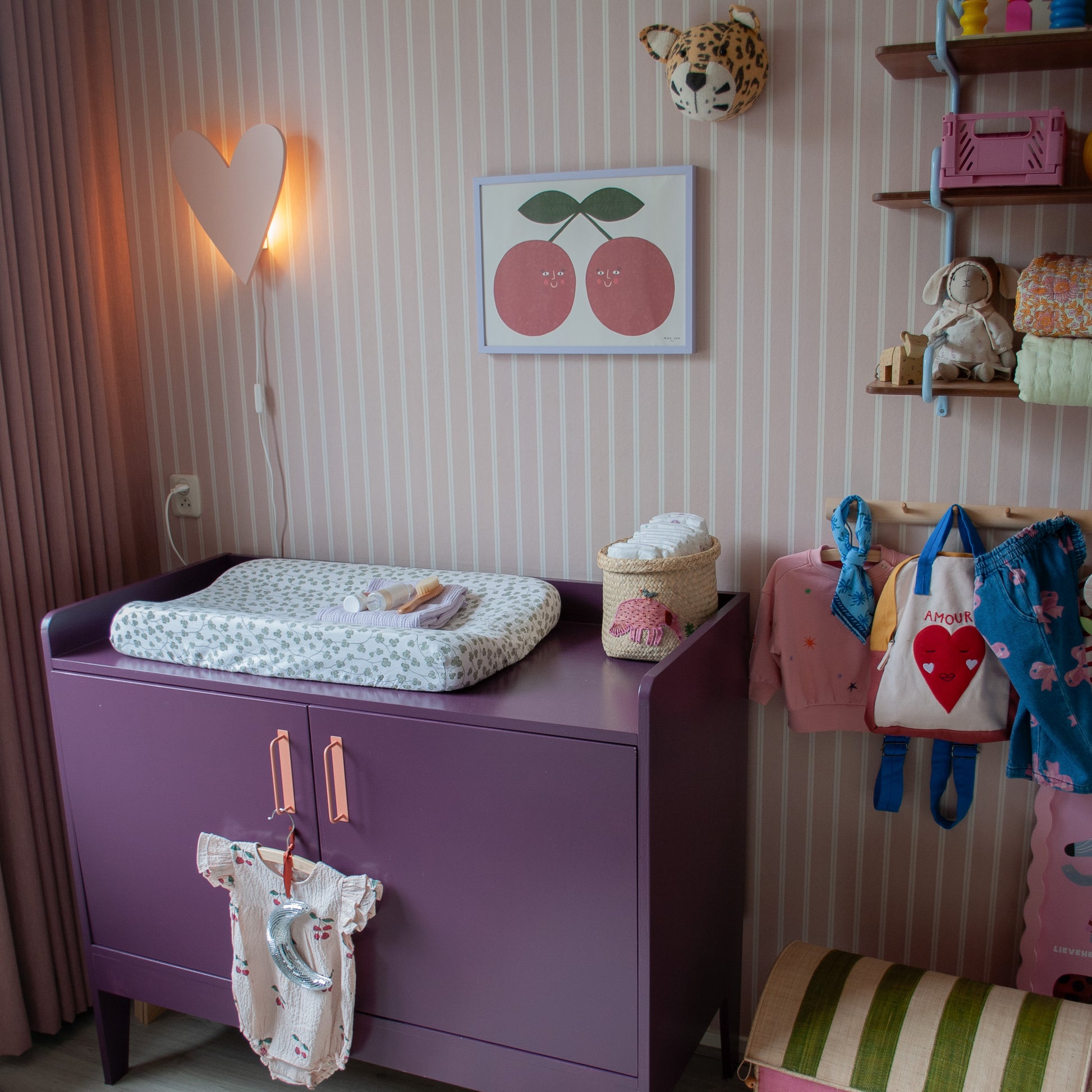 Houten wandlamp kinderkamer | Hart - peach - toddie.nl ®