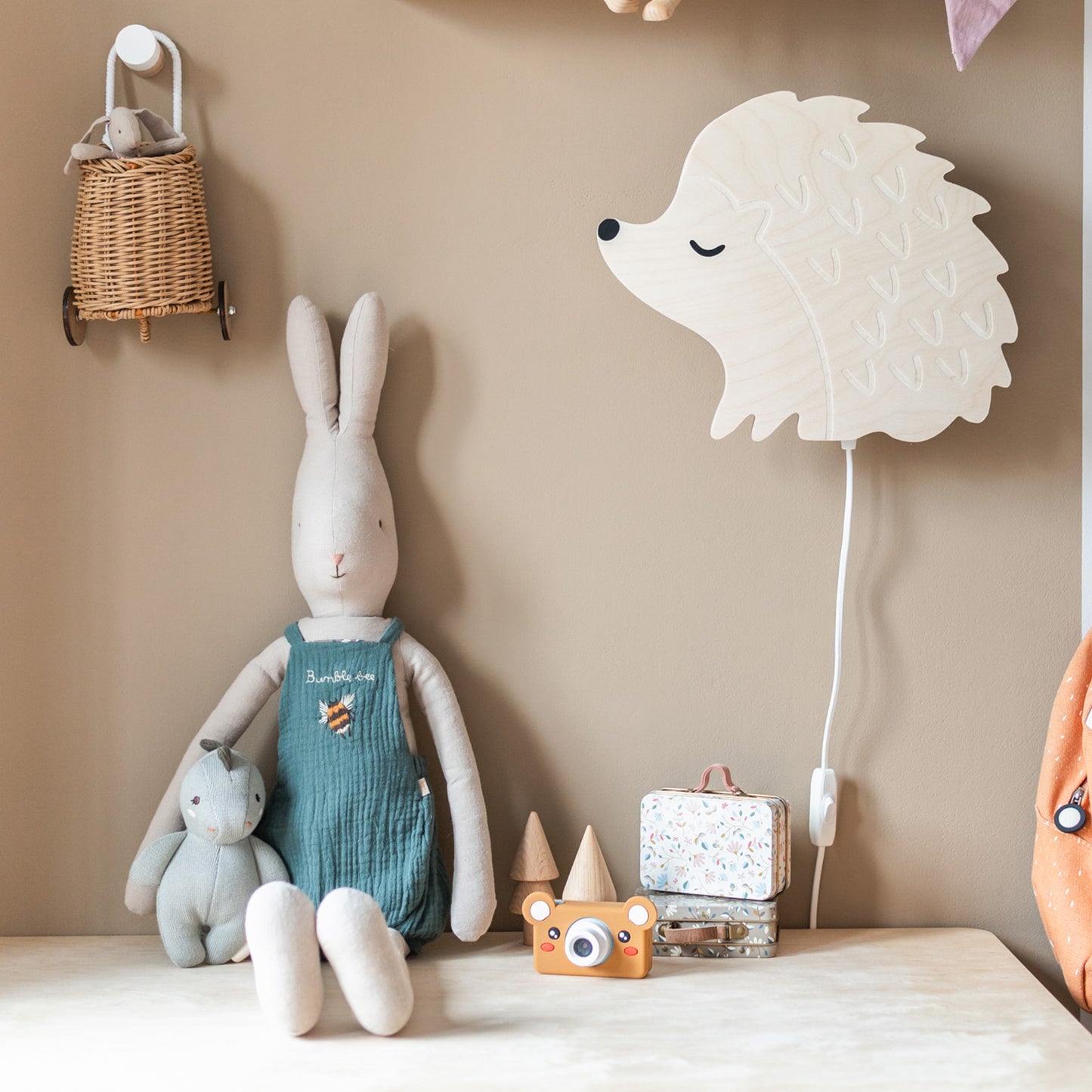 Houten wandlamp kinderkamer | Egel - blank - toddie.nl