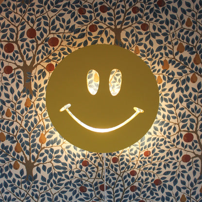 Houten wandlamp kinderkamer | Smiley - true joy yellow - toddie.nl ®