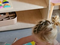 Moodie Montessori-legetøjsreol | Opbevaringsreol til børn med 3 hylder – ubehandlet