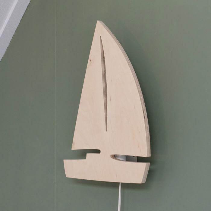 Houten wandlamp kinderkamer | Zeilboot - toddie.nl