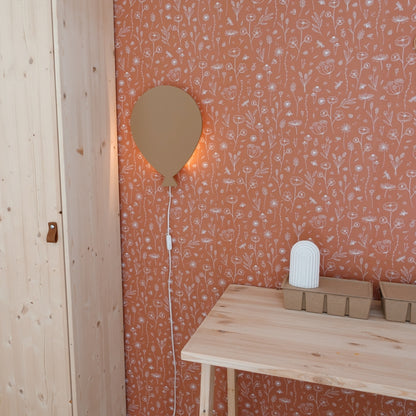 Houten wandlamp kinderkamer | Ballon - Spiced Honey - toddie.nl