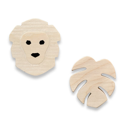 Blank houten wandhaak kinderkamer | Leeuw en monstera blad - toddie.nl